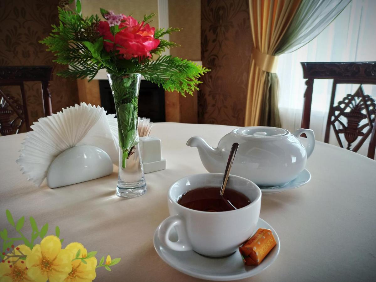 Hotel Status Vinnytsia Exterior foto